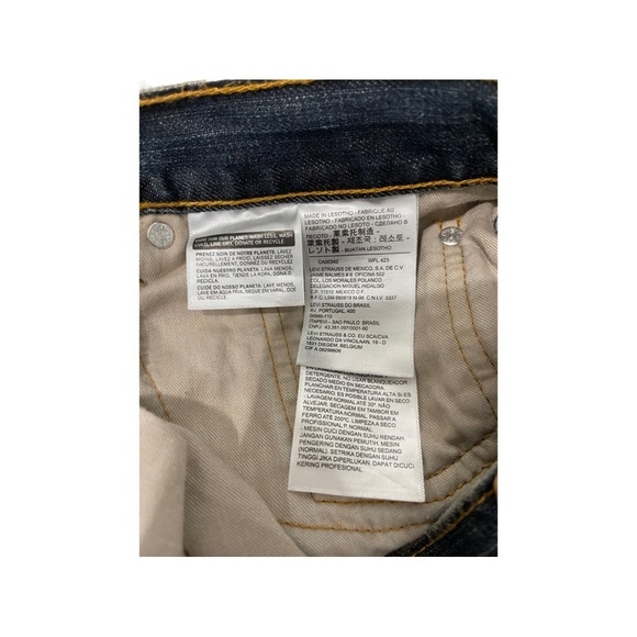 Levi’s 505 Mens dark wash jeans size 31 X 32. 5 pocket with waist whiskering. - Picture 9 of 9